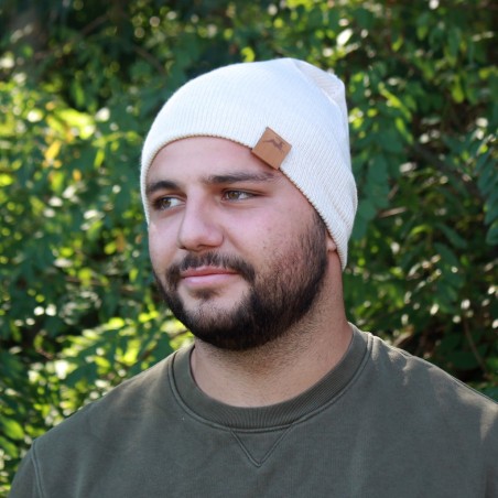 Bonnet couleur beige avec ou sans revers fabriqué en France