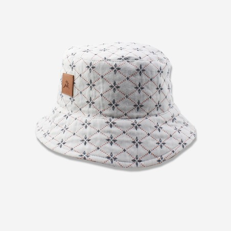 Bob en tissu blanc avec fleurs bleues et lignes rouges fabriqué en France